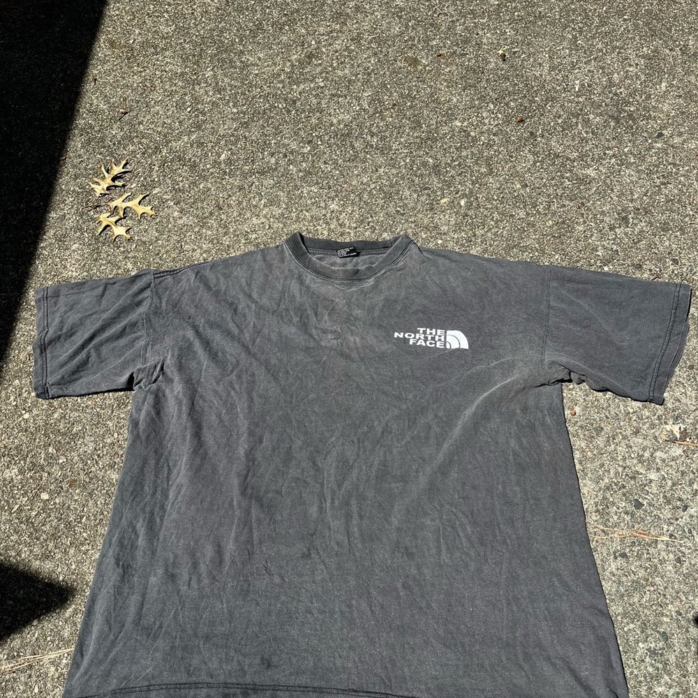fake “rare” The North Face Men's Charcoal Short Sleeve Tee